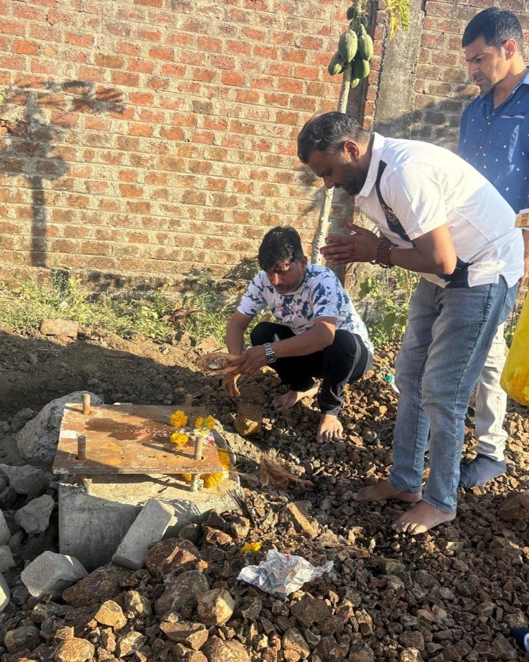 WhatsApp Image 2025-02-17 at 4.54.32 PM (1)